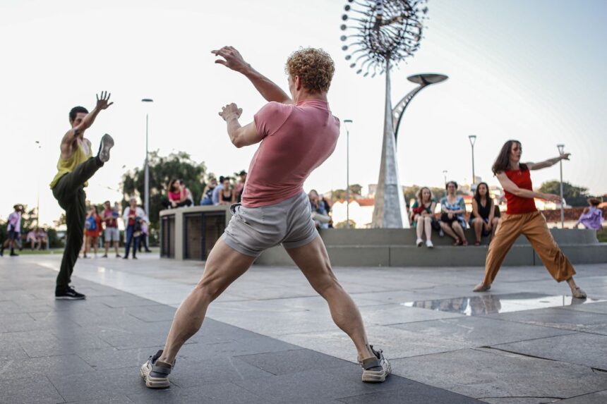 Bailarinos da Cia de Dança do Pantanal e do Moinho Cultural participam de festivais dentro e fora do Brasil