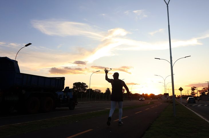 Com dia ensolarado, MS registra sexta com tempo firme e variação de nebulosidade