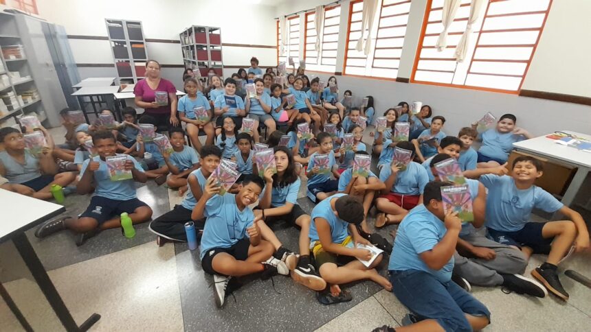 Concurso premia professores que criarem e aplicarem planos de aula sobre saneamento básico em escolas da rede municipal