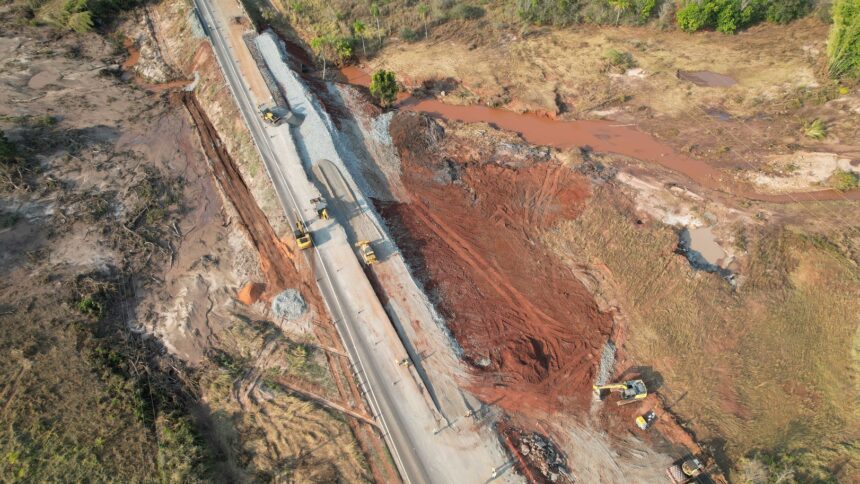 Obras em trecho da BR-163 em Jaraguari evoluem e pista deve ser liberada nos próximos dias