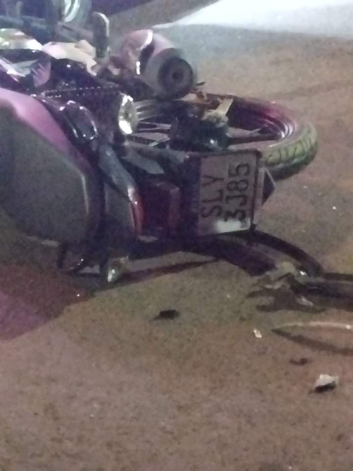 Mulher morre ao colidir moto de frente com carro na Nasri Siufi na noite desta quinta-feira