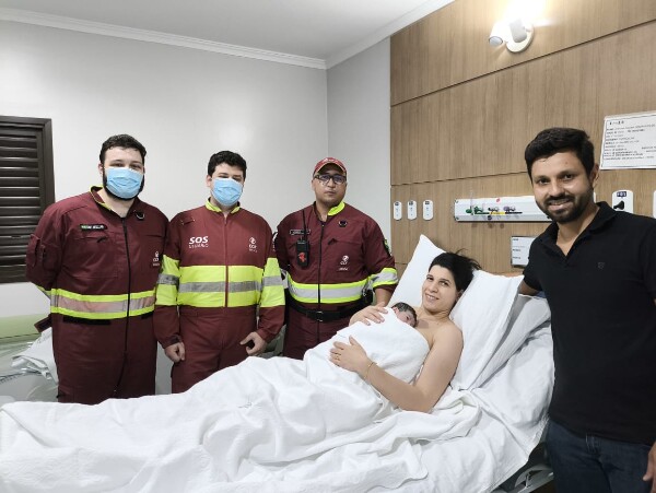 Bebê nasce dentro de ambulância da CCR MSVia, na BR-163, em Dourados